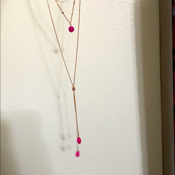 🖤NEW💕AVA & AIDEN 💕pink stone necklace - Picture 4 of 11